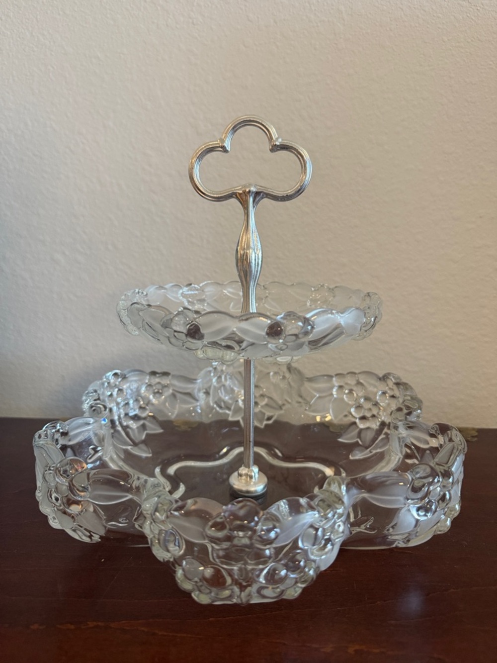 Mikasa Clear Glass Two-Tier Floral Dessert Stand with Silver Handle